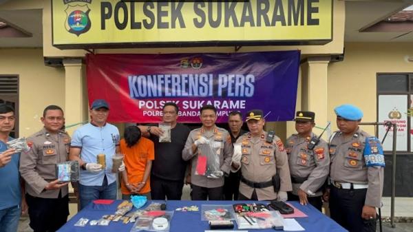 Terungkap Motif Penembakan Mahasiswa di Bawaslu Lampung, Dipicu Lambaian Tangan ke&nbsp;Wanita